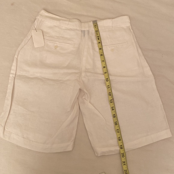 Saks Fifth Avenue White Linen shorts size 2 - Picture 2 of 4